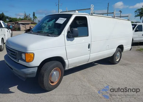 2004 Ford E-350 Super Duty Commercial/Recreational z USA, uszkodzony, nr VIN 1FTSS34L24HA44887